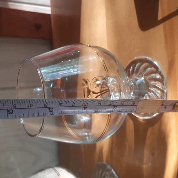 Petro Canada 1988 Calgary Winter Olympic Games Brandy Snifter Glasses set of 4 - Picture 6 of 7